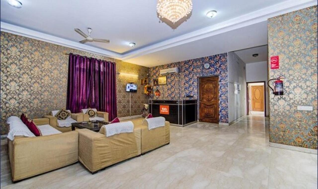 Fabexpress Ashray Hotell Noida Eksteriør bilde